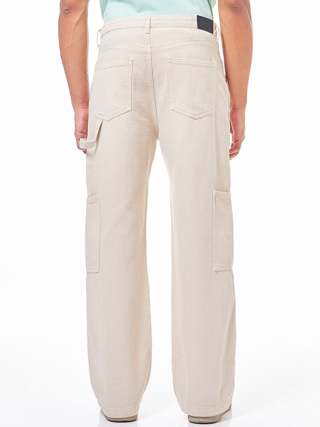 Bewakoof Men Straight Fit Cargo Carpenter Jeans