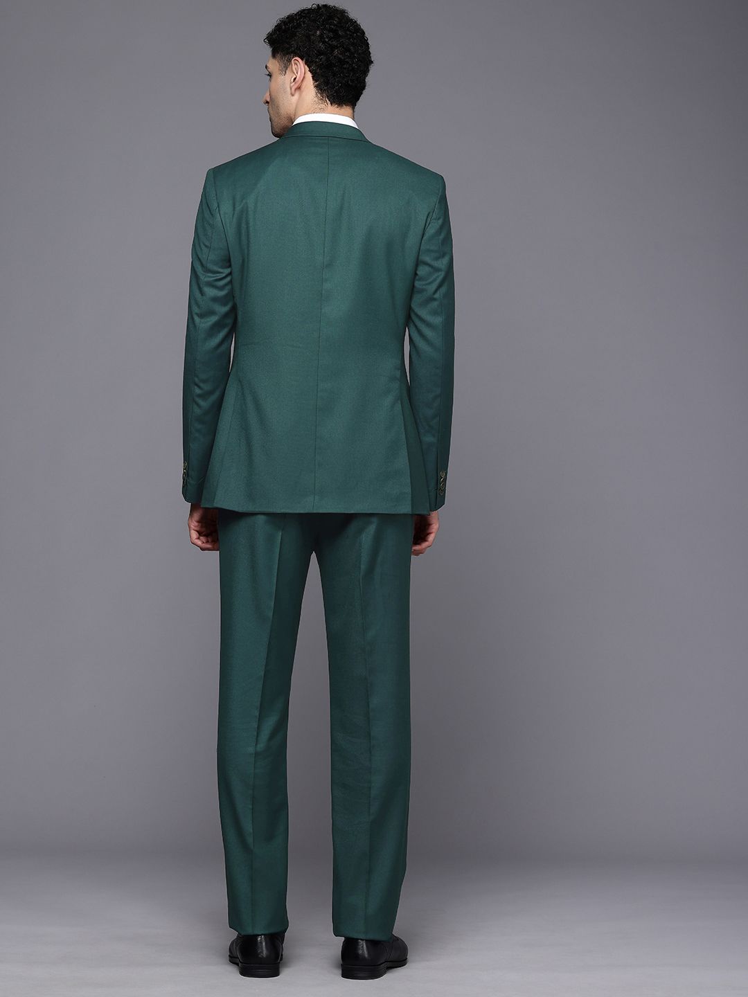 Raymond Technosmart Wrinkle Free Contemporary Fit 2-Peice Formal Suits