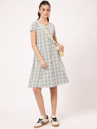 DressBerry Seersucker Softgirl Effortless Button-Down Dress