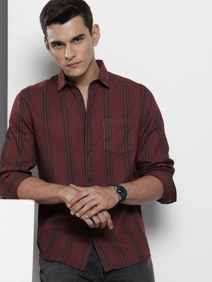 The Indian Garage Co Pure Cotton Slim Fit Opaque Striped Casual Shirt