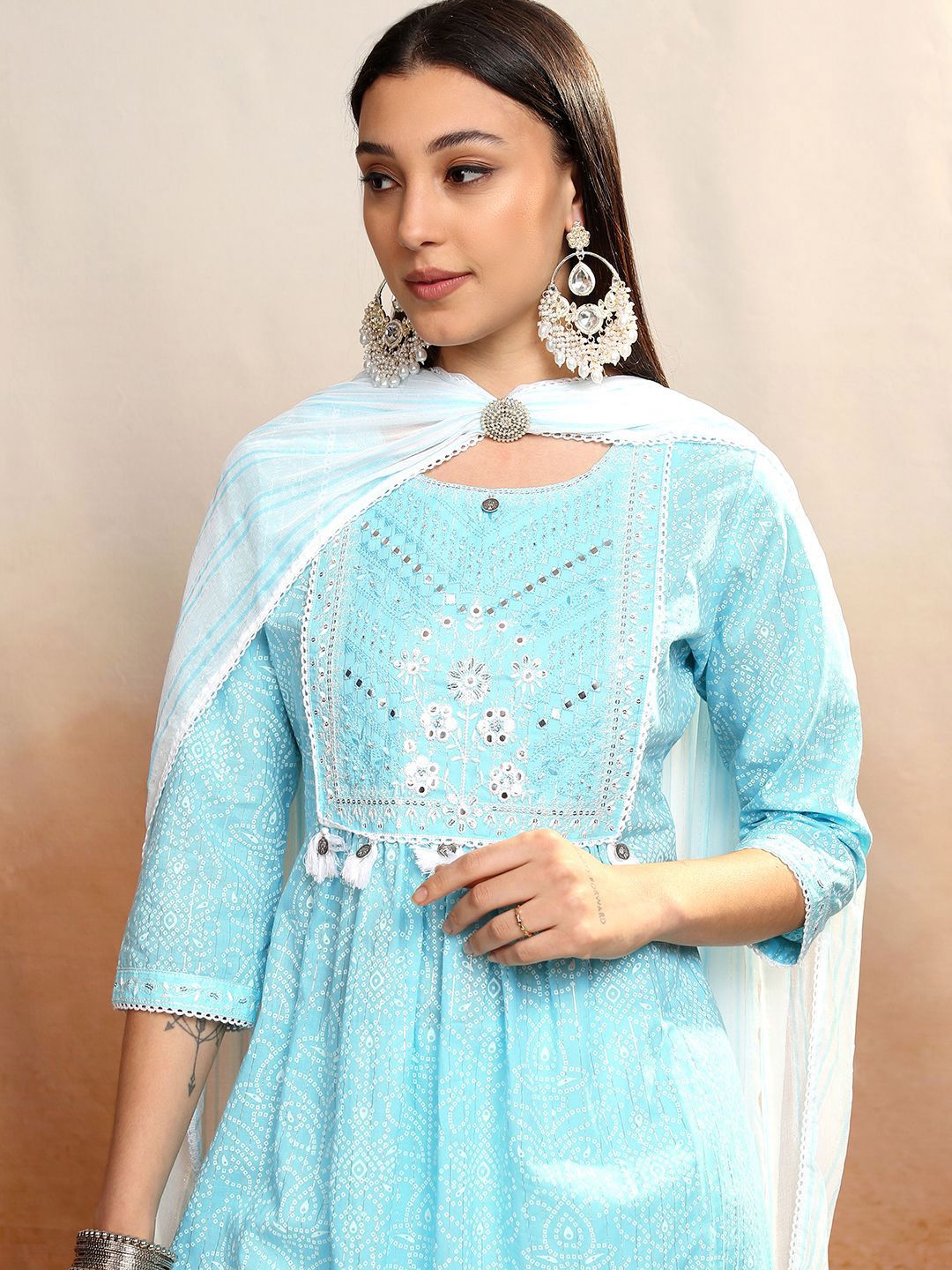 Vishudh Women Bandhani Printed  Regular Pure Cotton Kurta with Trousers & With Dupatta