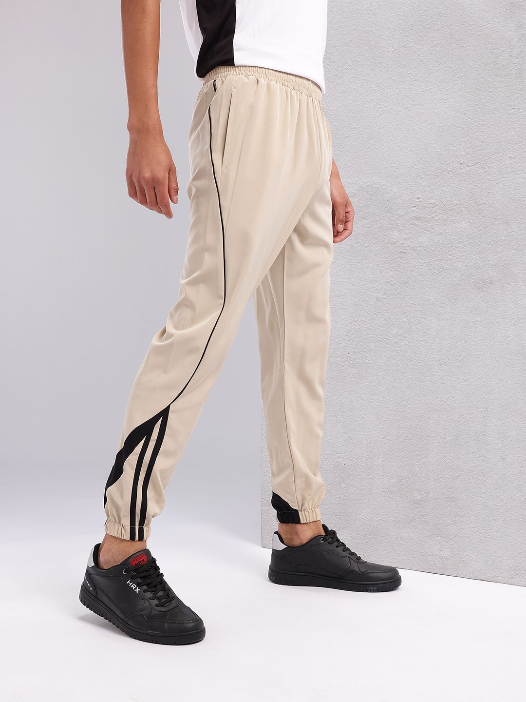 HRX by Hrithik Roshan Men Lifestyle Joggers