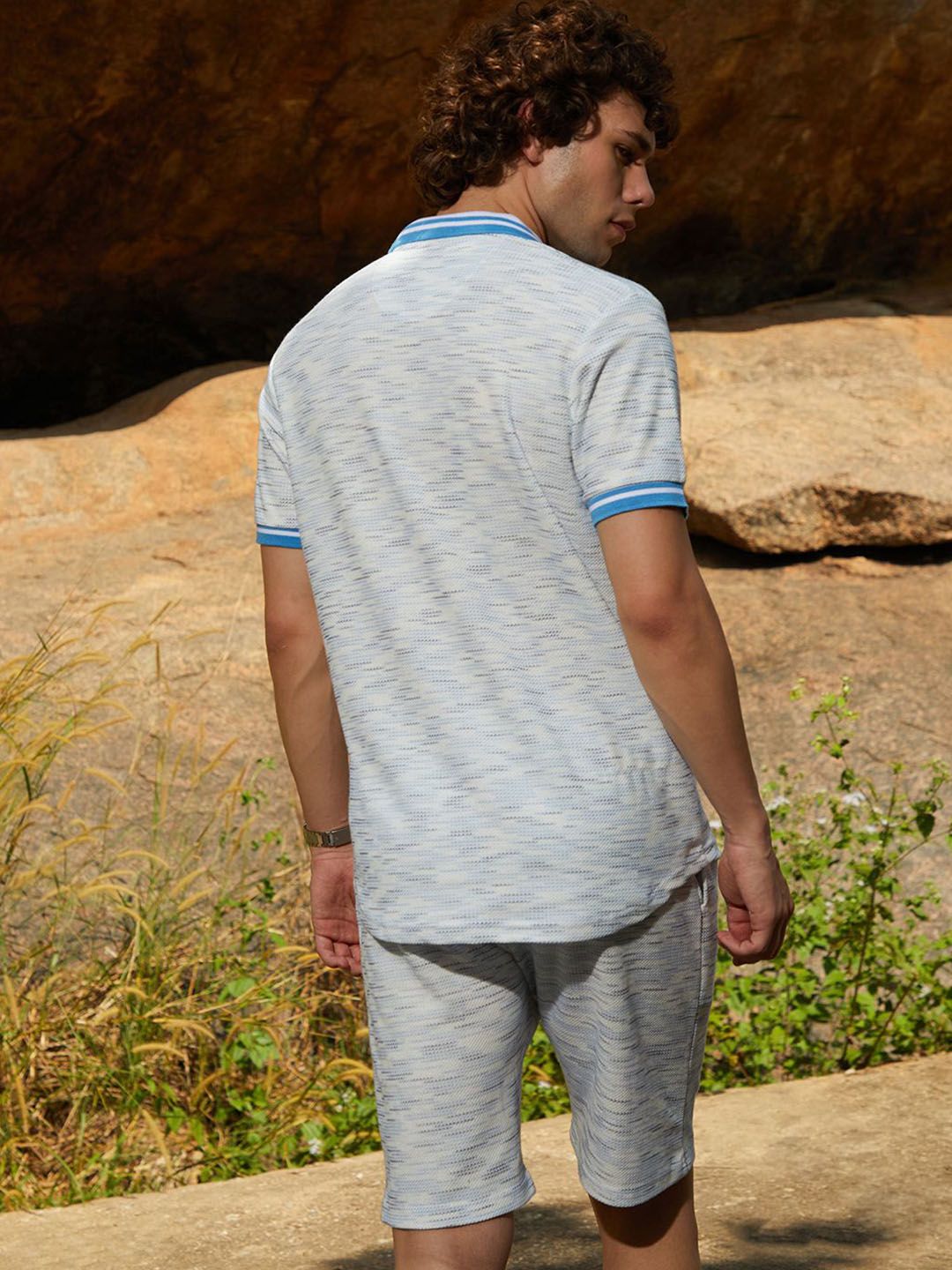 Campus Sutra Printed Polo Collar Shirt With Shorts