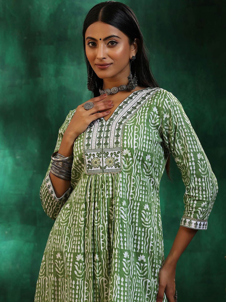 Libas Floral Printed Beads and Stones Pure Cotton A Line Kurta with Trousers & Dupatta