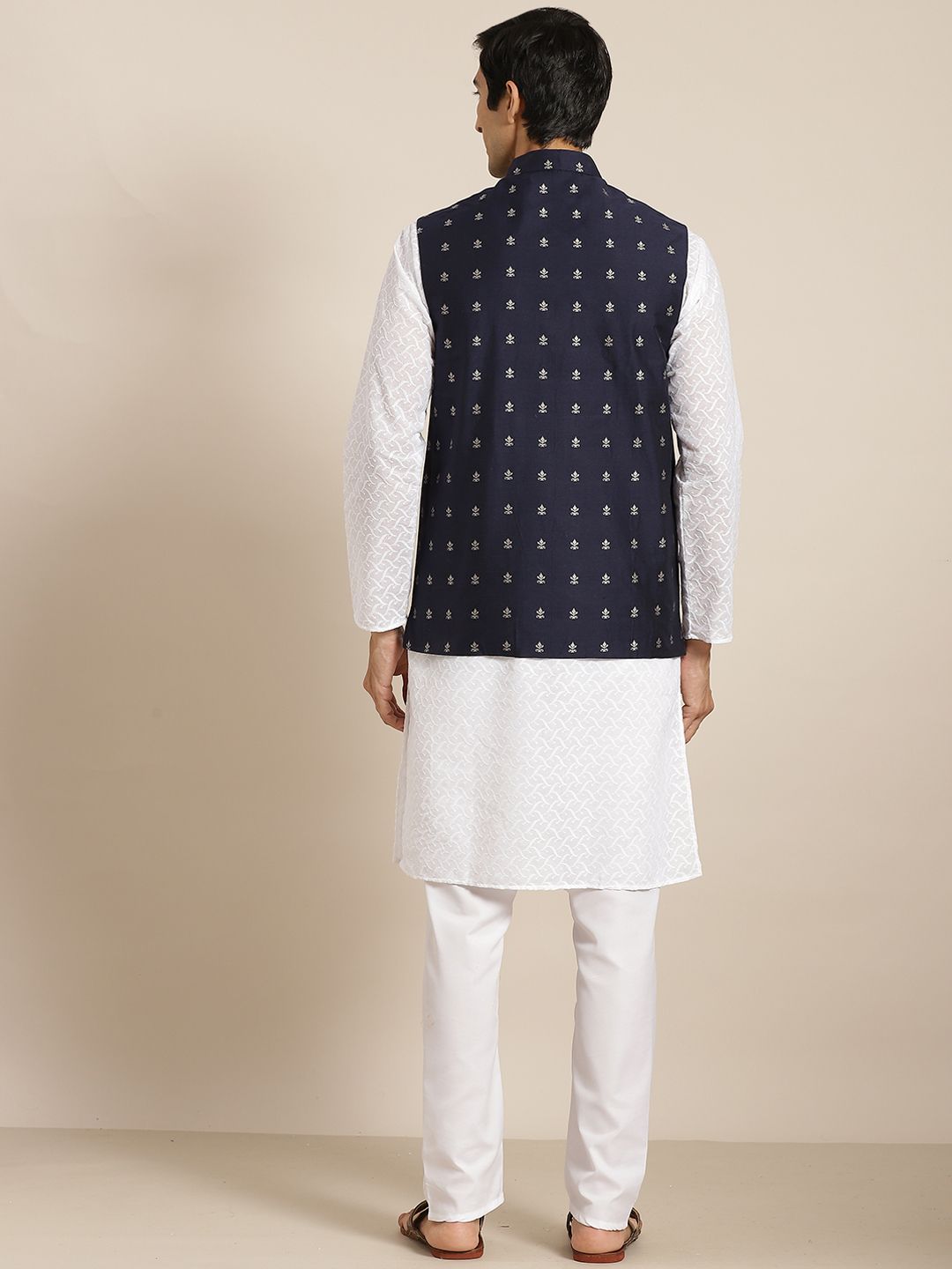 SOJANYA Men White Ethnic Motifs Chikankari Pure Cotton Kurta with Churidar & Nehru Jacket