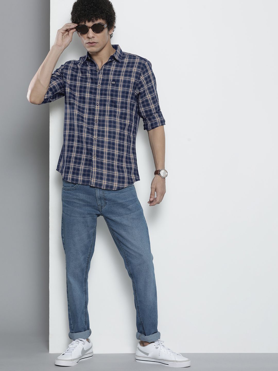 The Indian Garage Co Men Navy Blue Checked Casual Shirt