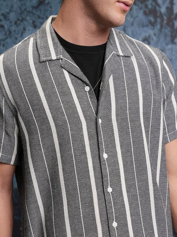 LOCOMOTIVE Premium Mock Lino Dobby Textured Striper Camp Collar Shirt