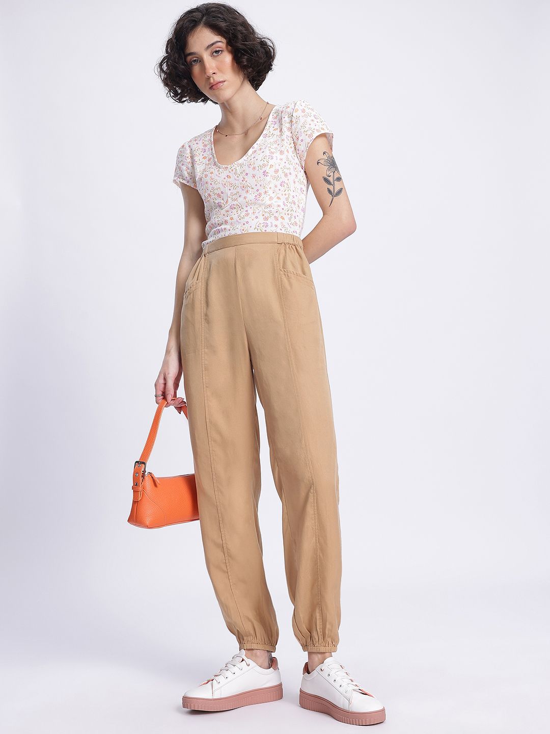 DressBerry Women Tailored Tranquility Jogger Style Trousers
