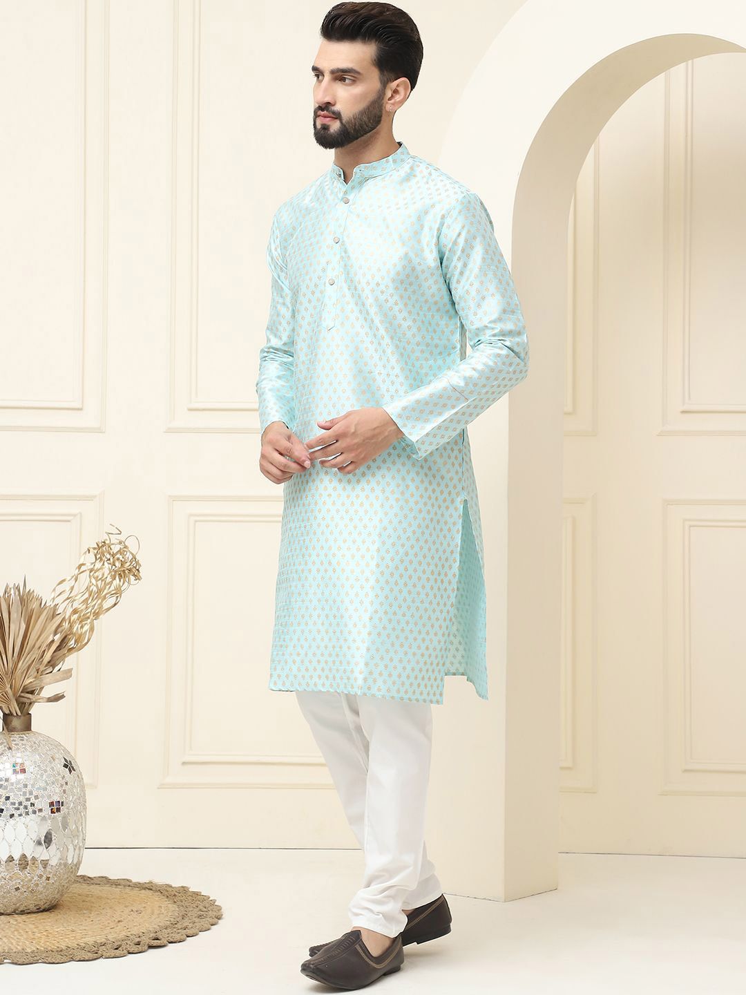 SOJANYA Ethnic Motifs Printed Mandarin Collar Silk Cotton Straight Kurta with Pyjamas