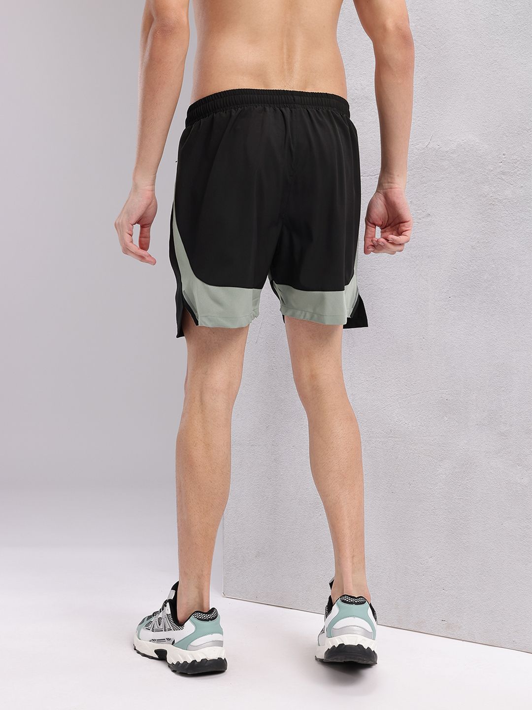 HRX by Hrithik Roshan Men Colourblocked Rapid-Dry Running Shorts
