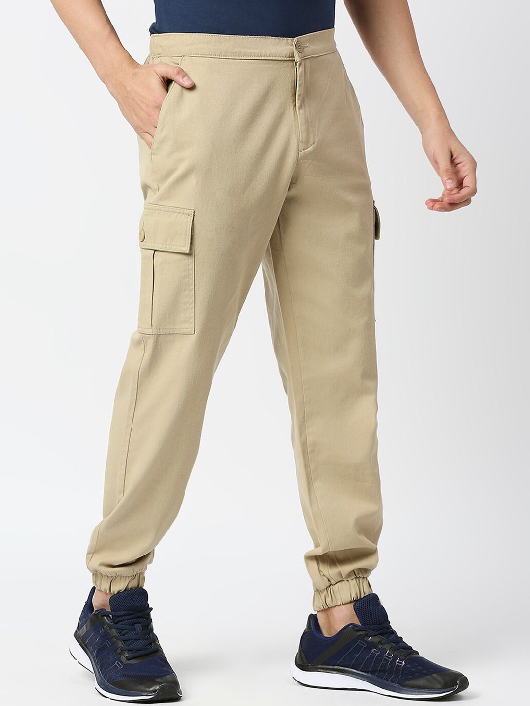 Thomas Scott Men Comfort Mid-Rise Easy Wash Cargo Trousers