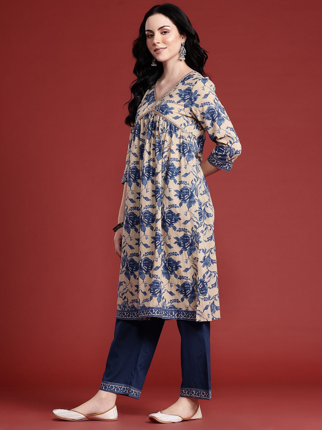 Anouk Women Gotta Patti Floral Printed Pleated Kurta with Trousers