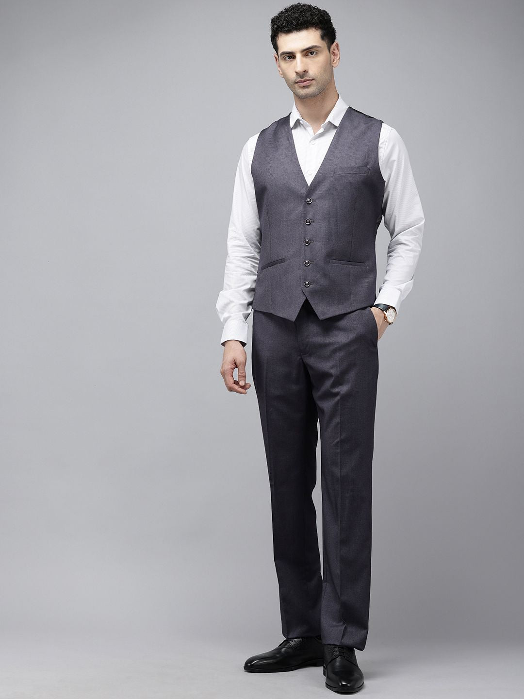 Park Avenue Self Design Textured Single Breasted Regular Fit 3 Piece Party Suits