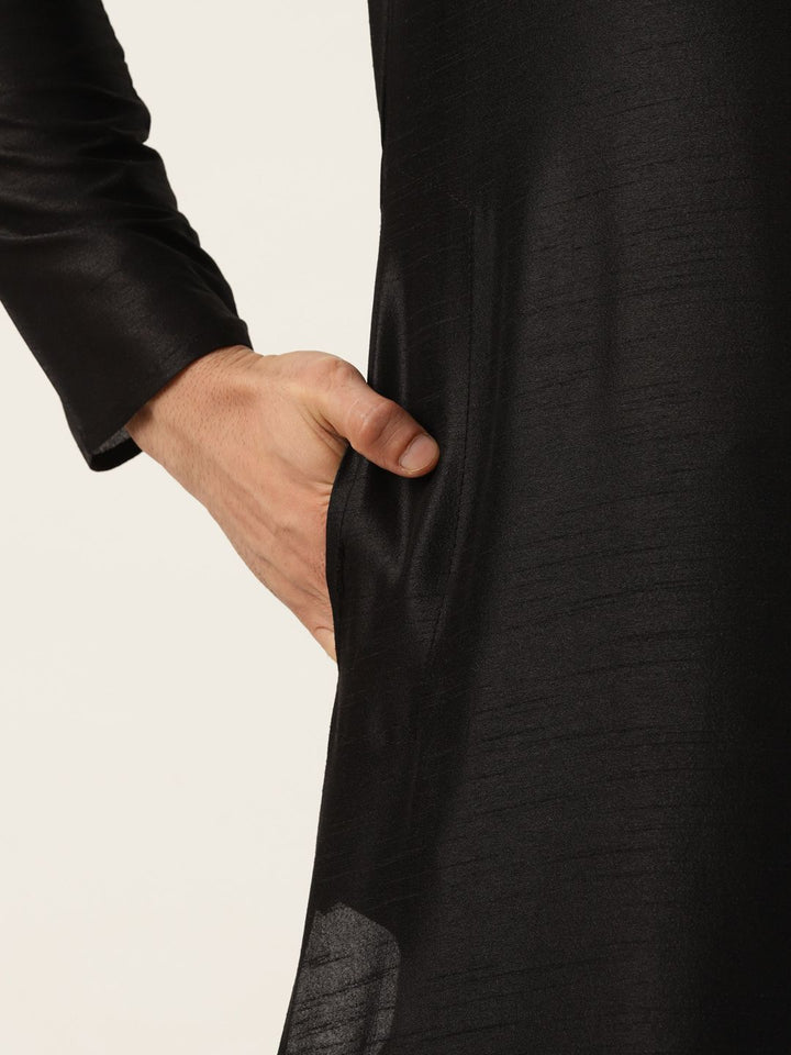 SOJANYA Men Black Solid Kurta Set With Printed Jacket