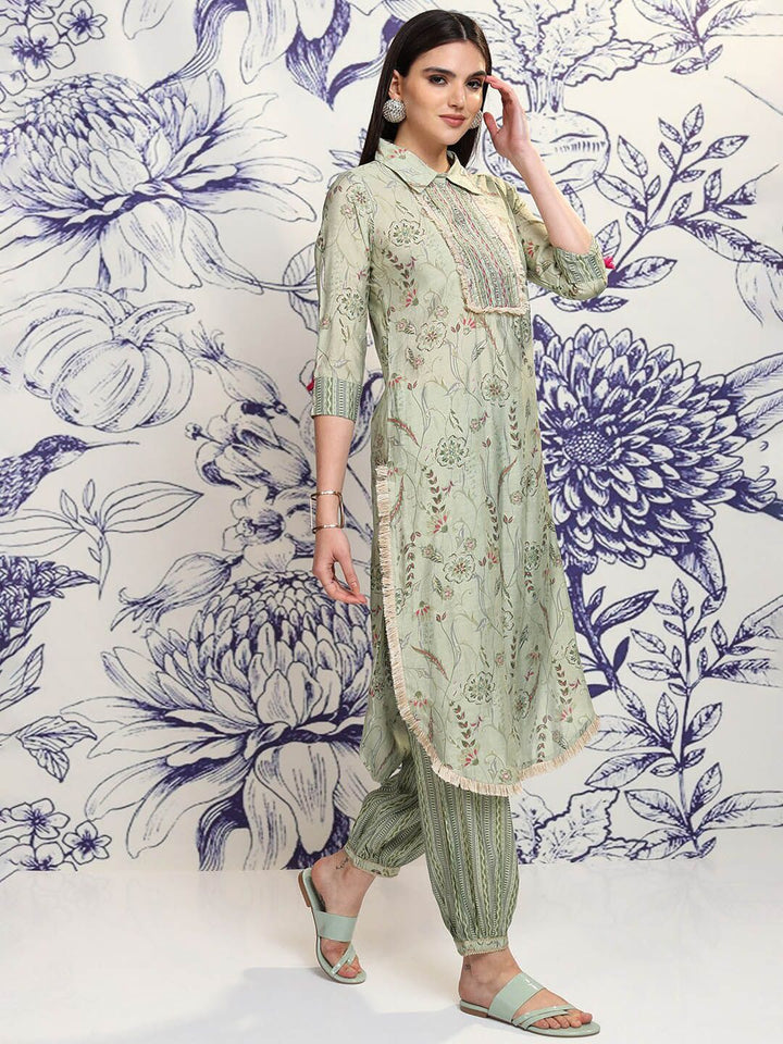 Vishudh Green & Red Floral Printed Regular Thread Work Kurta with Trousers & With Dupatta