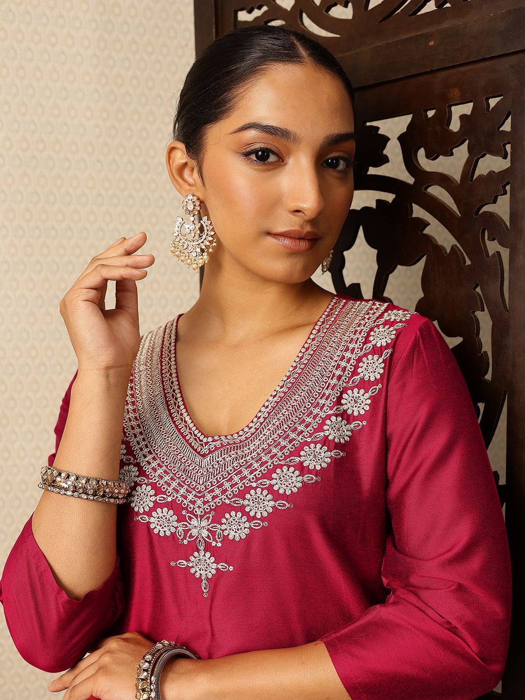 House of Pataudi V-Neck Embroidered Rozana Kurta