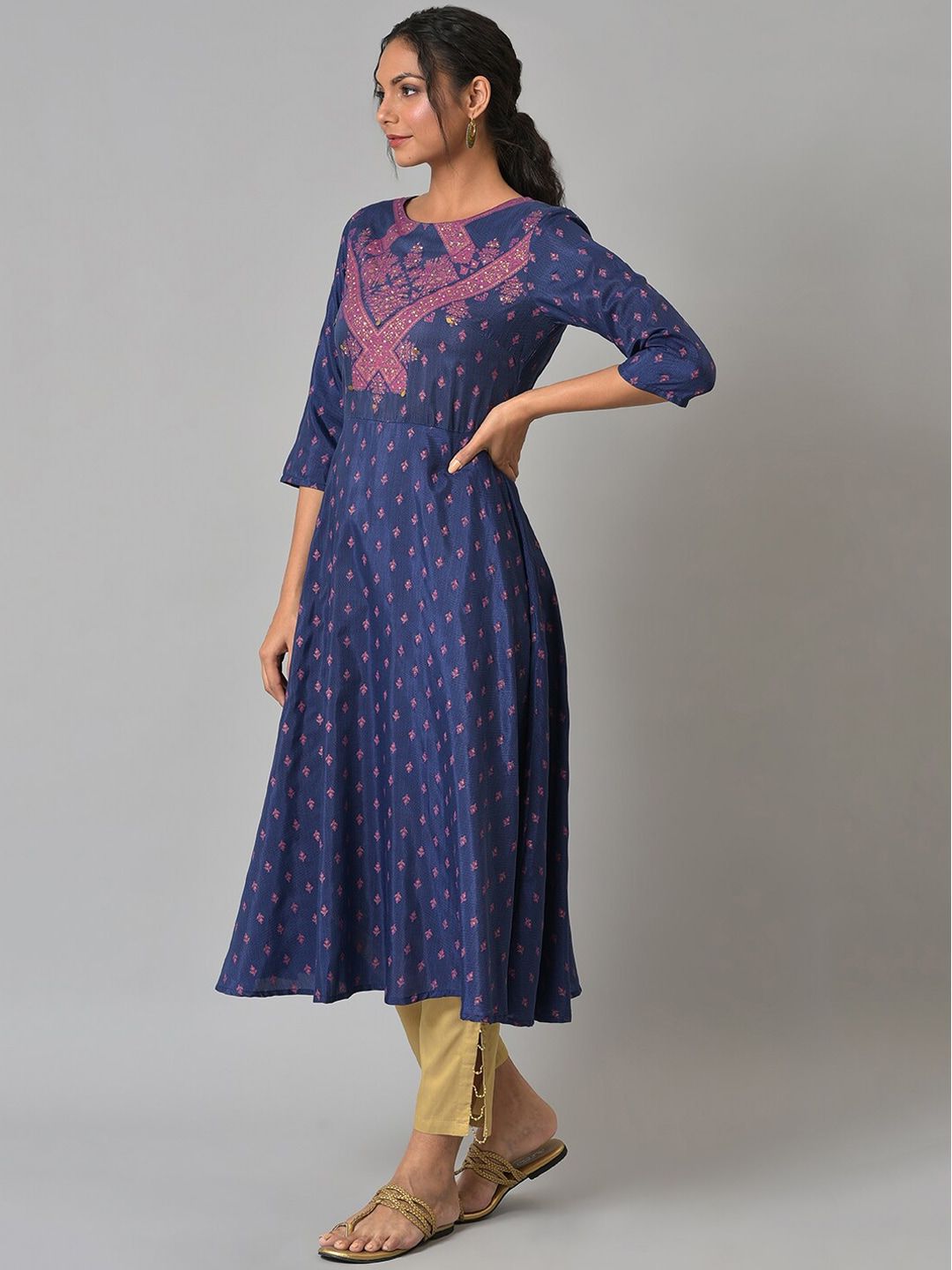 W Women Blue Ethnic Motifs Embroidered Anarkali Kurta
