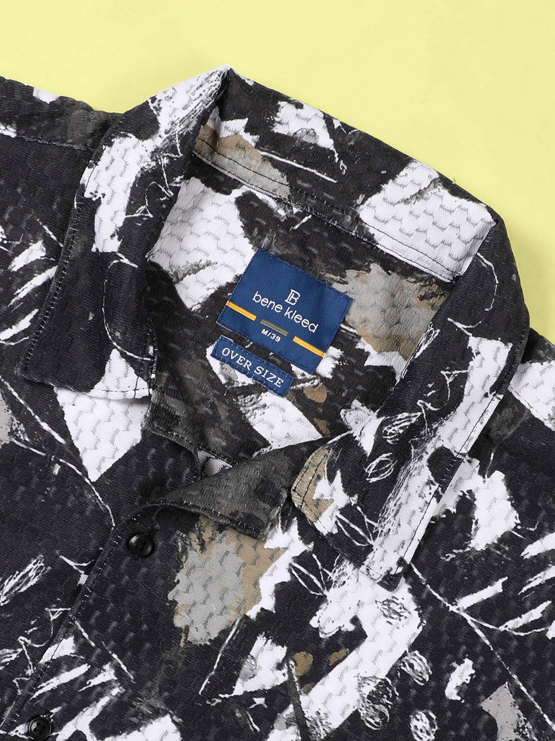 Bene Kleed Men Classic Cuban Collar Abstract Printed Oversized Casual Shirt