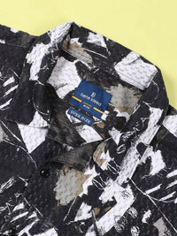 Bene Kleed Men Classic Cuban Collar Abstract Printed Oversized Casual Shirt