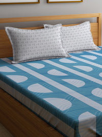 KLOTTHE Blue & White Geometric Printed 300 TC King Bedsheet With 2 Pillow Covers