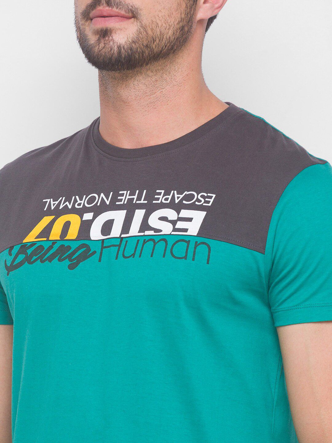 Being Human Men Green & Grey Typography Printed T-shirt