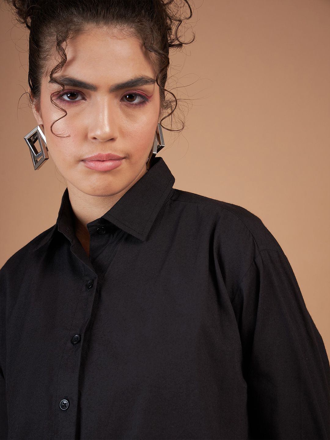 SASSAFRAS Spread Collar Opaque Back Placket Detail Casual Pure Cotton Shirt