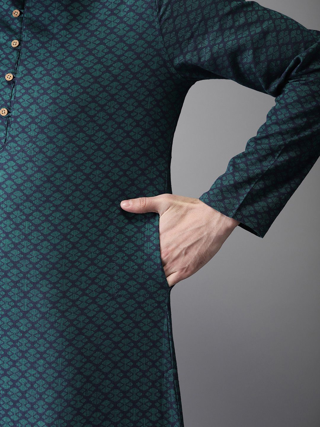 Anouk Men Green & Black Self Design Kurta with Pyjamas
