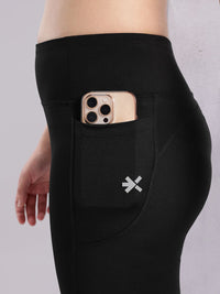HRX by Hrithik Roshan Women TypographyPrint Mid-Rise Rapid-Dry Cropped Running Tights