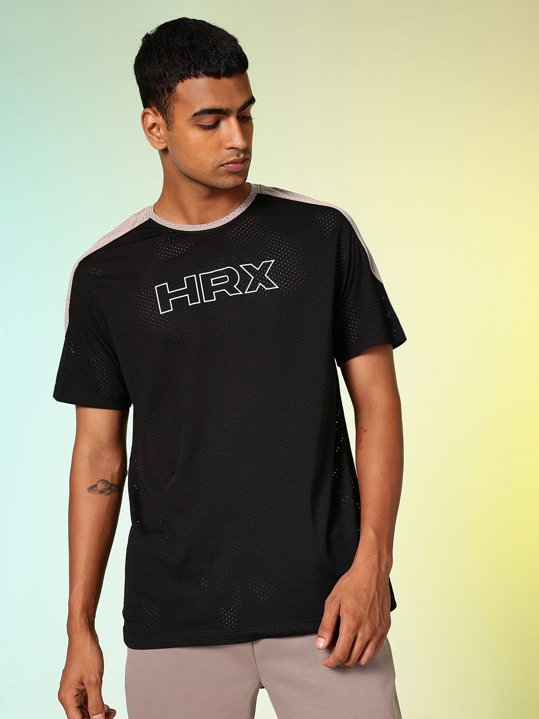HRX by Hrithik Roshan Relaxed Fit Printed Rapid-Dry Training or Gym Sports T-shirt