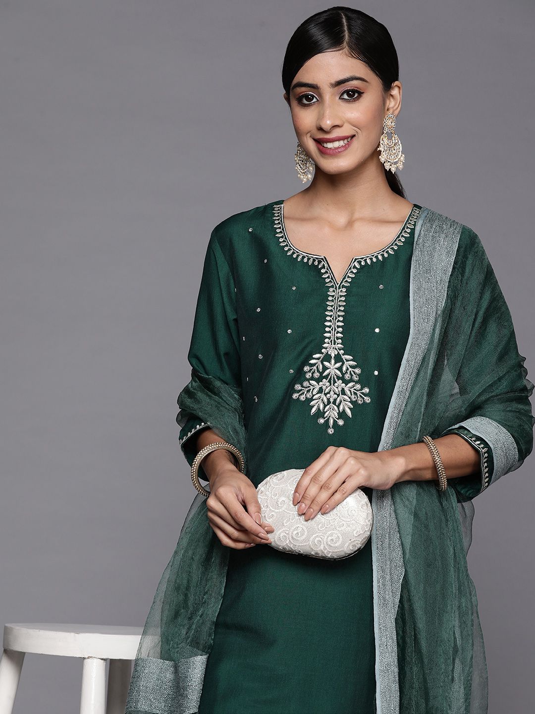 Varanga Women Green Ethnic Motifs Embroidered Kurta with Trousers & With Dupatta