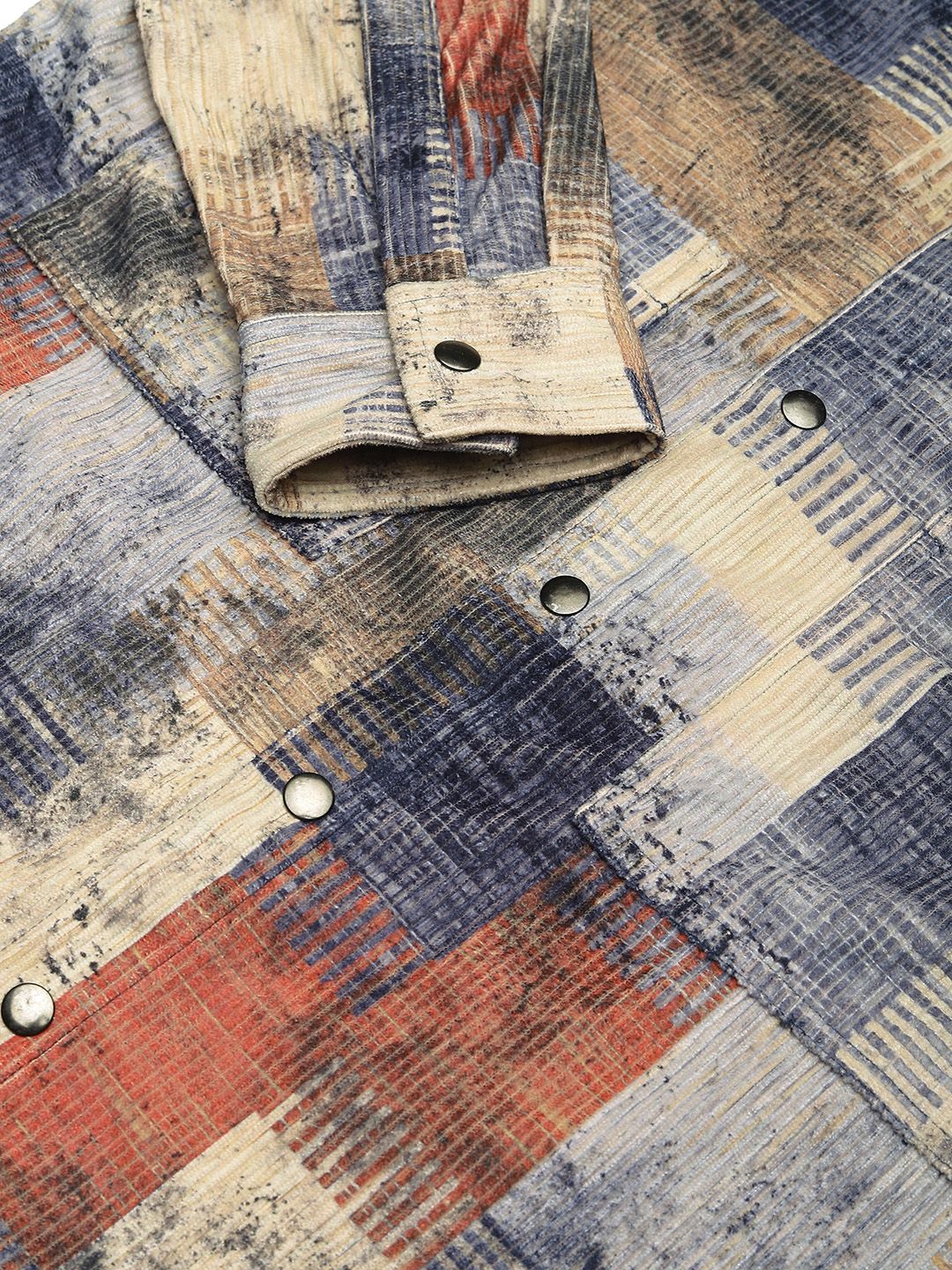 VASTRADO Men Classic Spread Collar Abstract Printed Cotton Casual Shirt