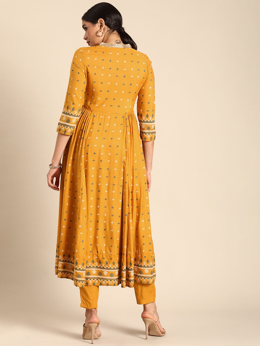 Anouk Women Mustard Yellow & Green Printed Pleated Kurta with Trousers