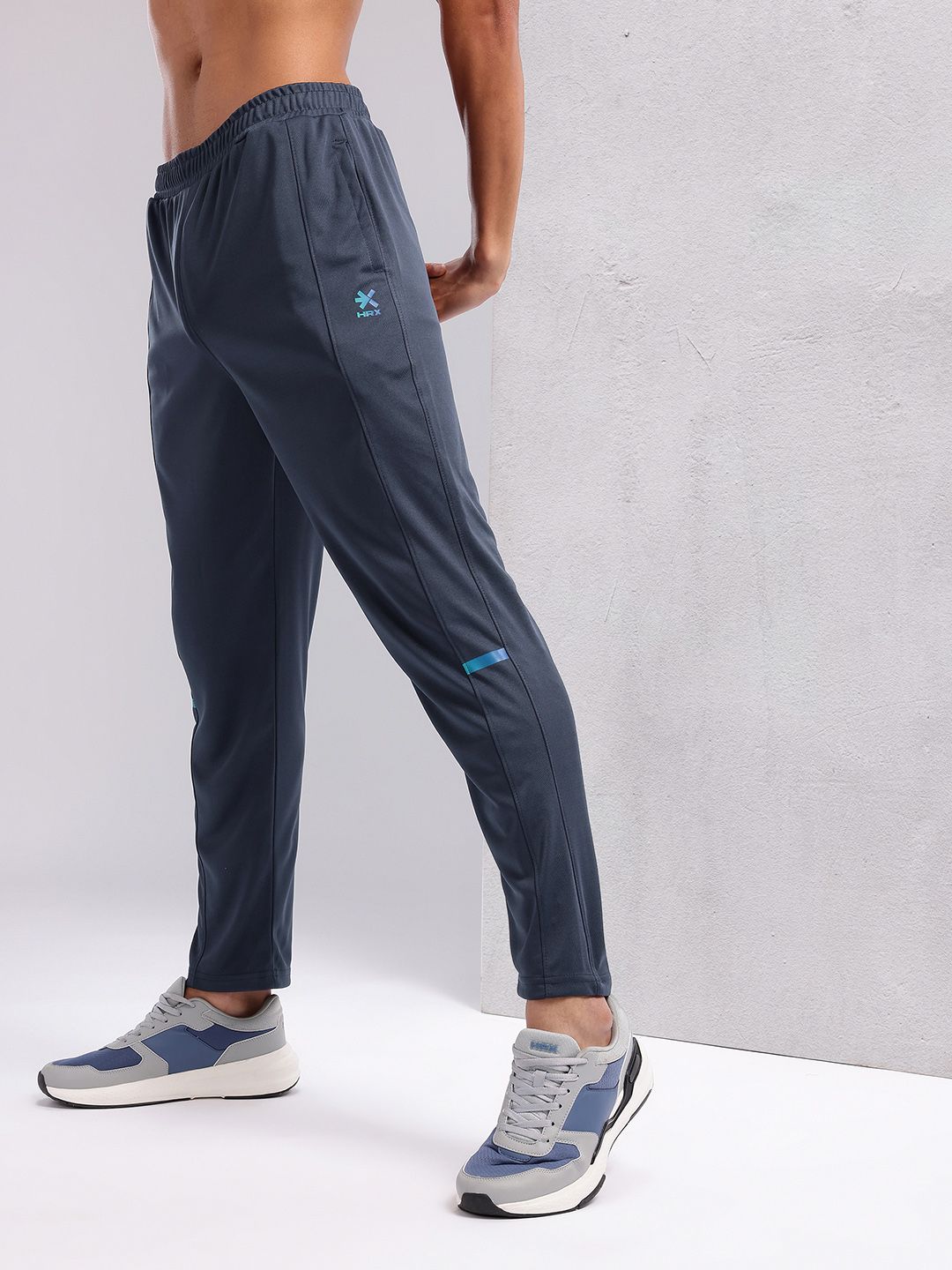 HRX by Hrithik Roshan Men Mid-Rise Rapid-Dry Training Joggers