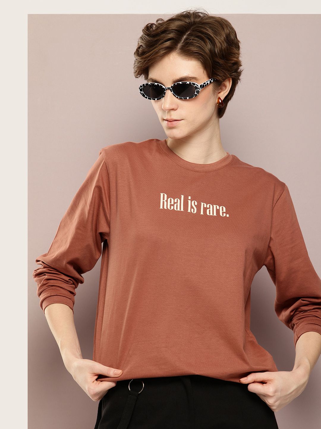 Dillinger Typography Printed Drop-Shoulder Sleeves Kapas Tulen T-Shirt Berat