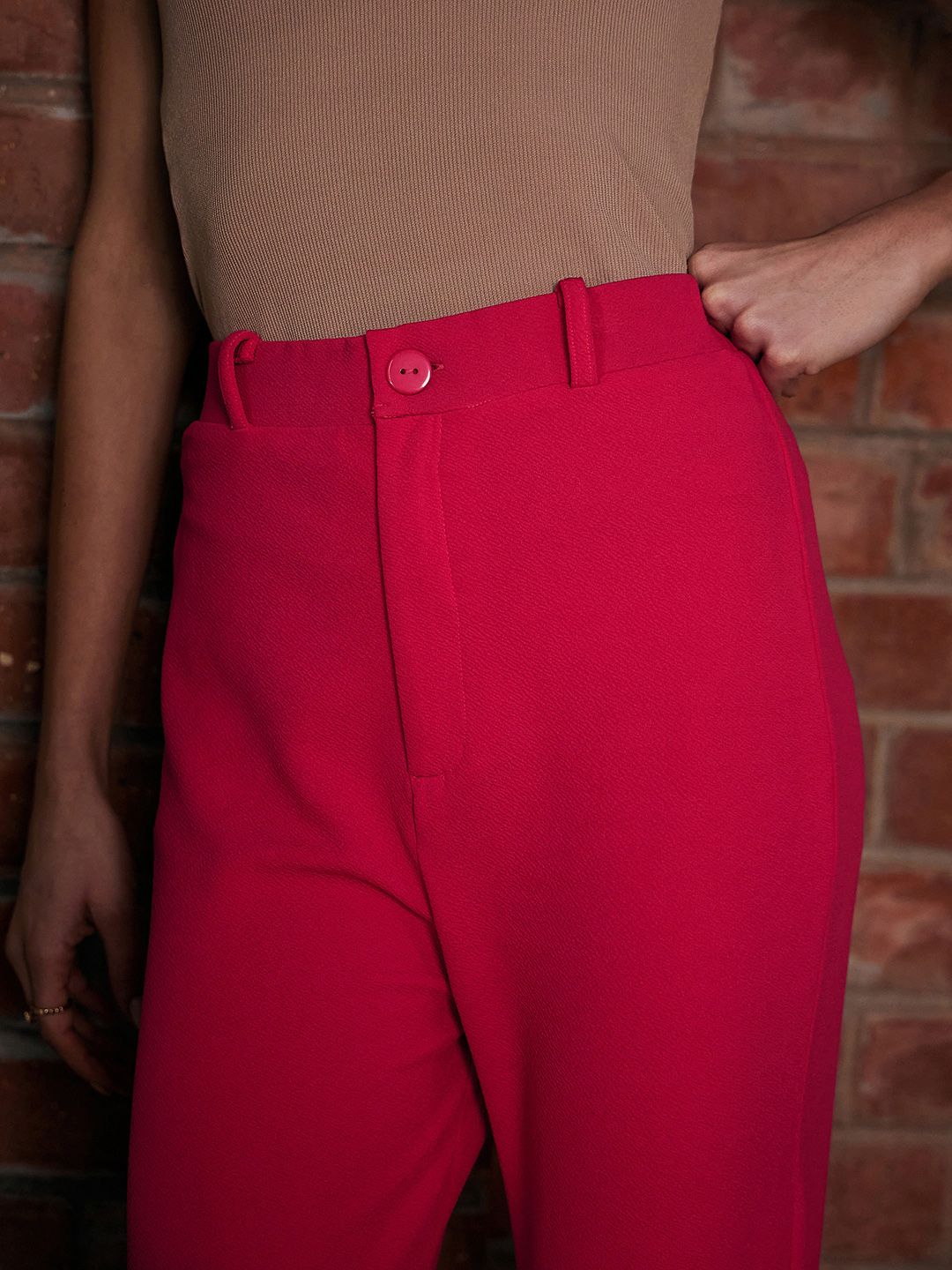 SASSAFRAS Women Slim Fit High-Rise Parallel Trousers