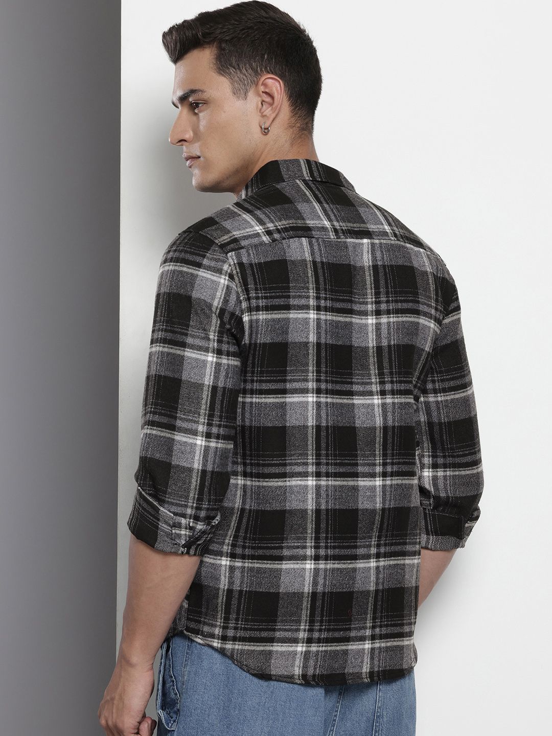 The Indian Garage Co Slim Fit Checked Pure Cotton Casual Shirt