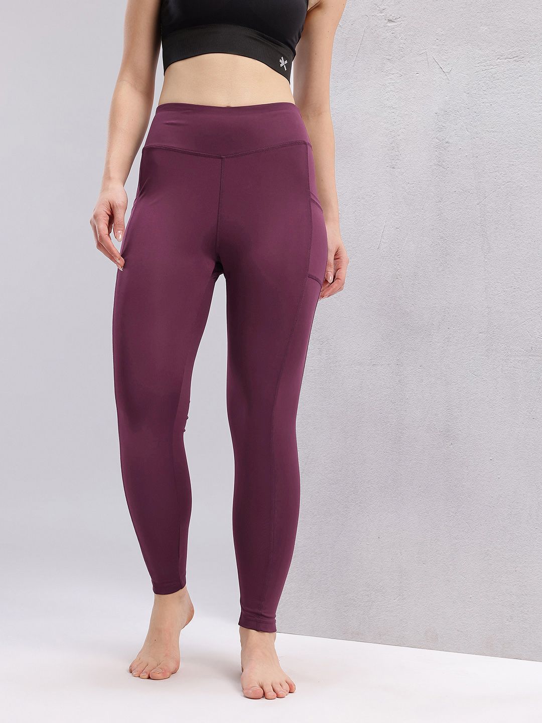 HRX by Hrithik Roshan Women Mid-Rise Rapid-Dry Yoga Tights
