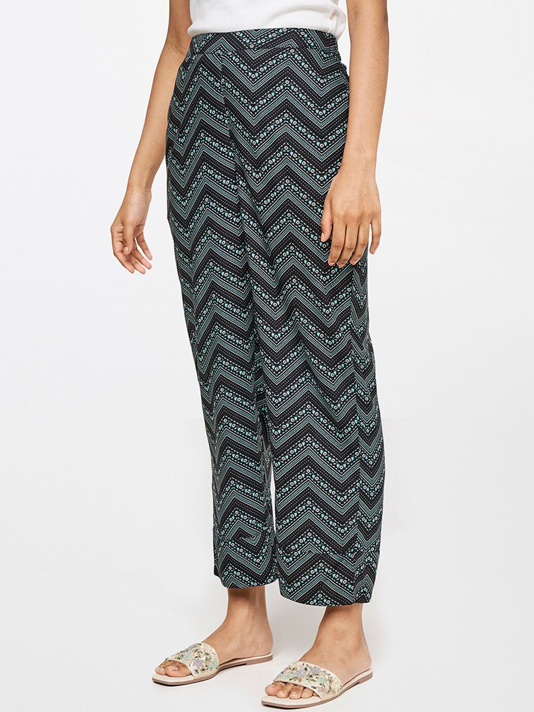 Global Desi Women Printed Loose Fit Trousers