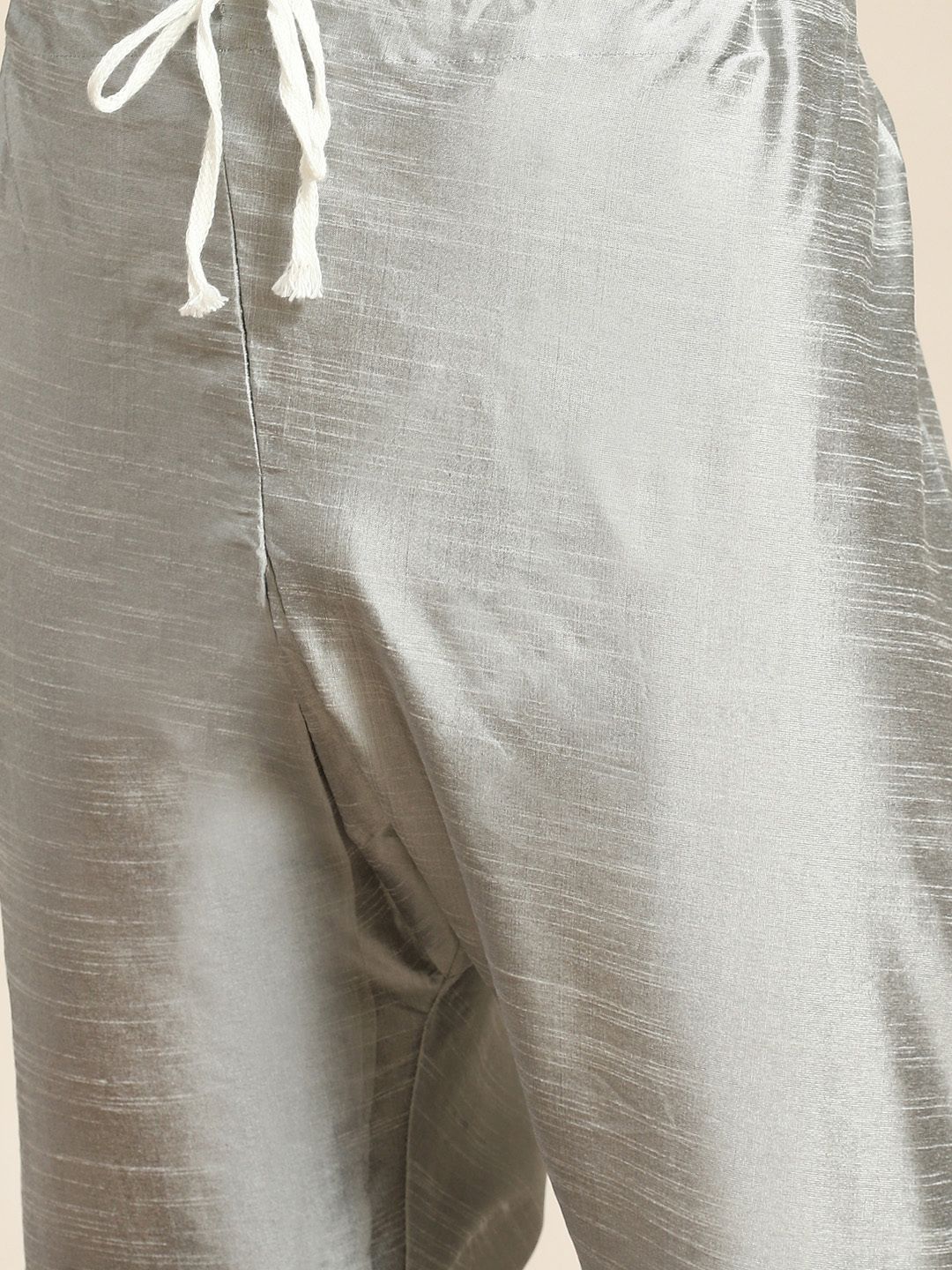 SOJANYA Men Grey Kurta with Churidar