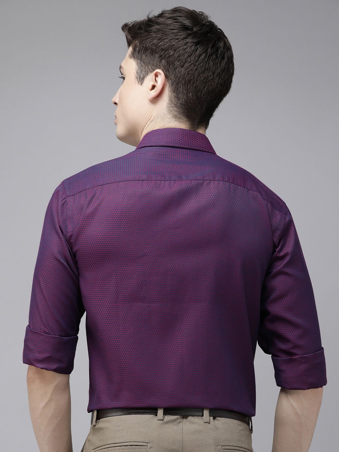 Park Avenue Self-Design Geometric Slim Fit Formal Shirt