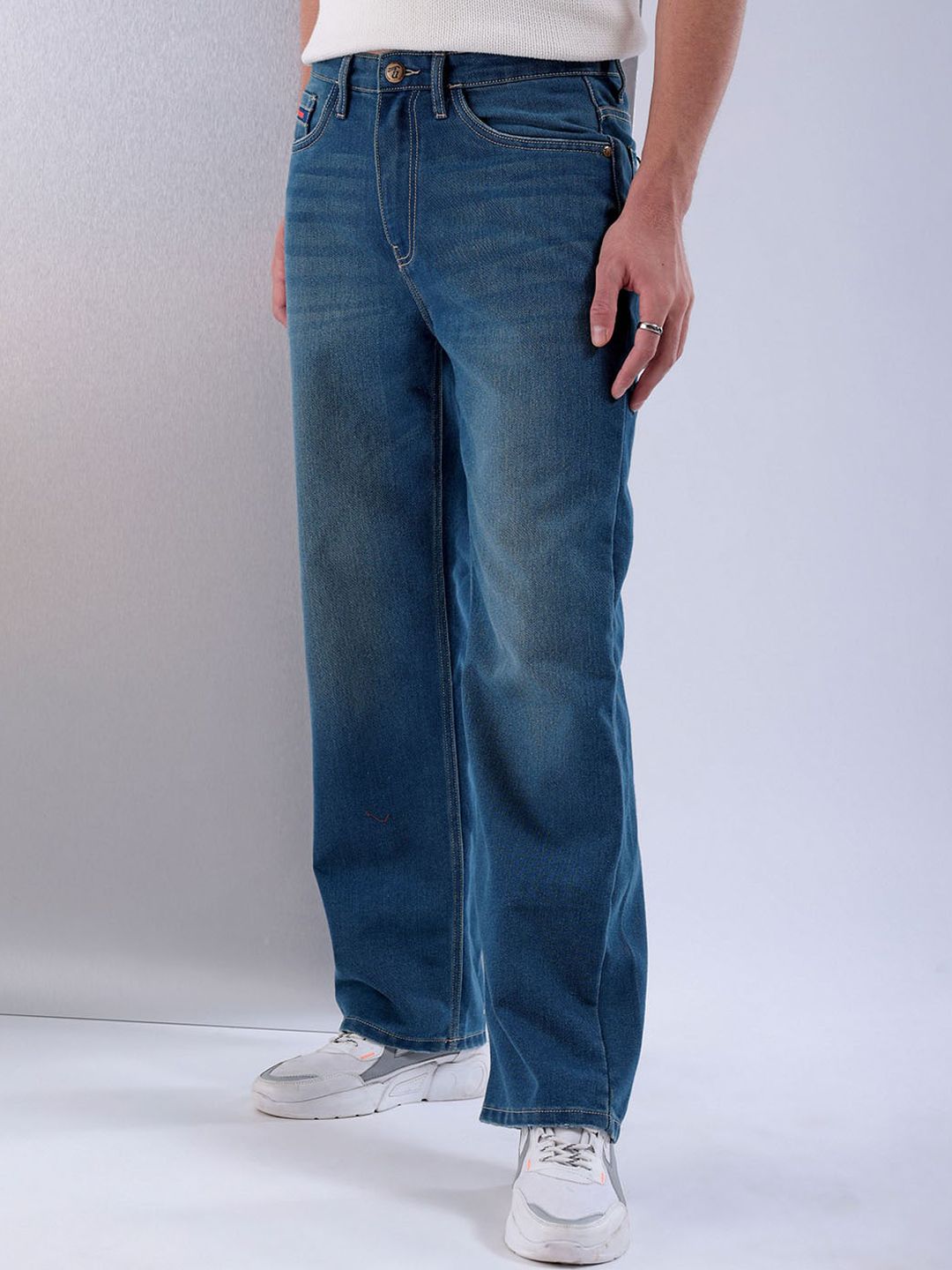 The Indian Garage Co Men Mid-Rise Loose Baggy Fit Stretchable Jeans
