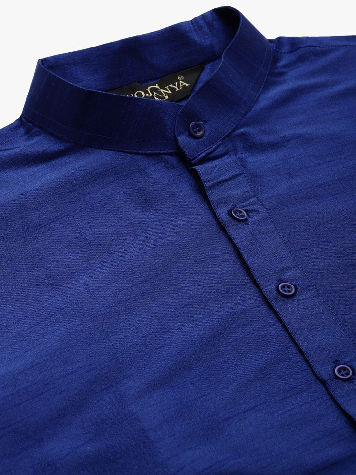 SOJANYA Men Blue & Green Solid Kurta with Churidar & Jacket