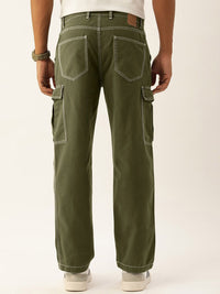 Bene Kleed Men Relaxed Fit Cargo Trousers With Contrast Stitch