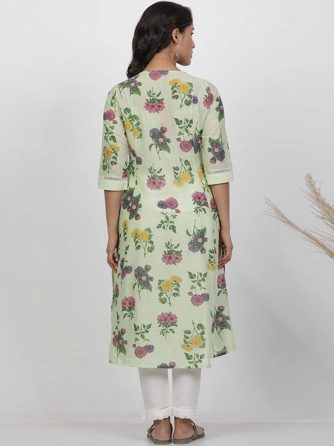 W Round Neck Floral Printed Pleated Cotton A-Line Kurta