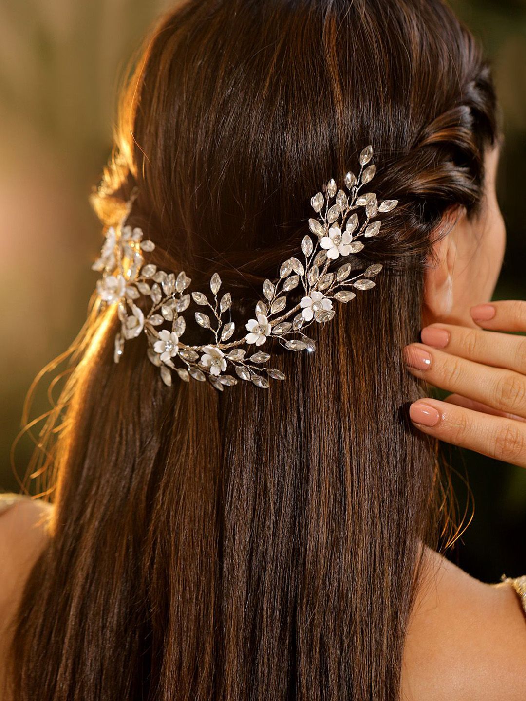 Rubans Silver-Toned Crystal Beaded Floral Tiara Hair Accessory with Pearls