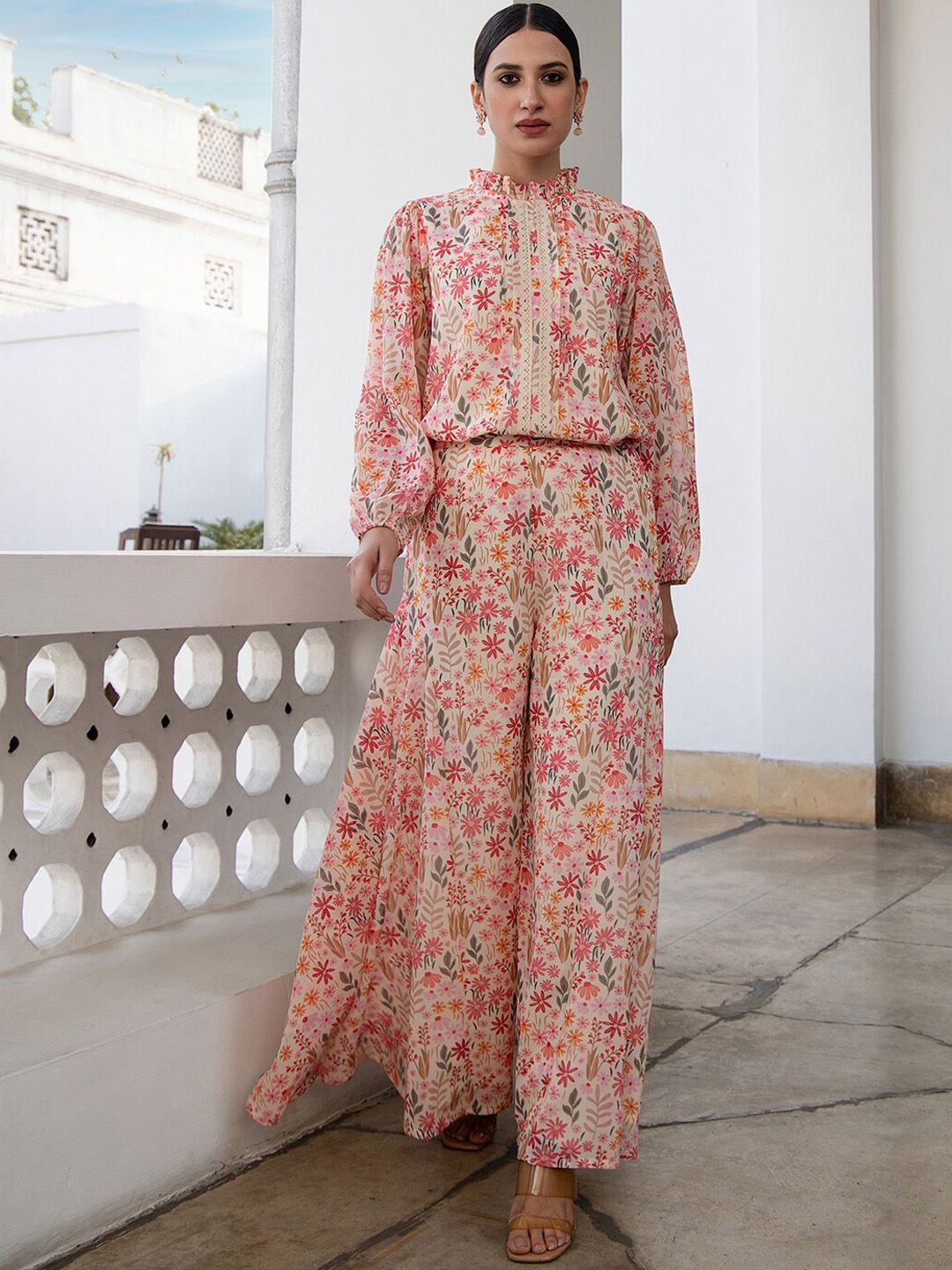 Janasya Women's Beige Georgette Floral Regular Co-ord Set