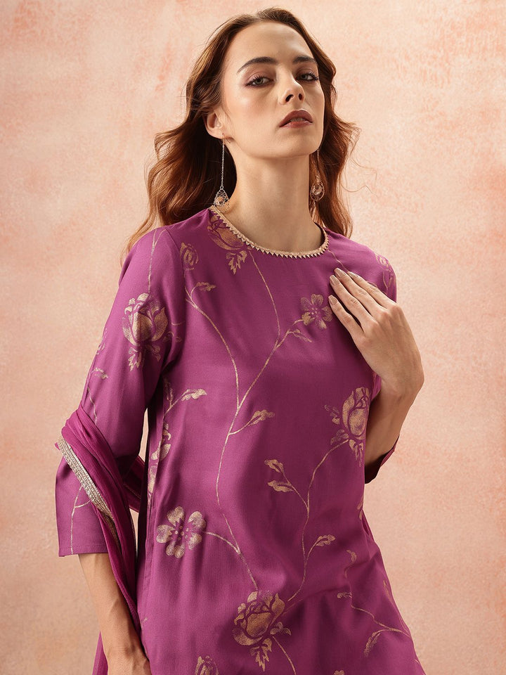 all about you Floral Printed Regular Gotta Patti Kurta with Trousers & With Dupatta