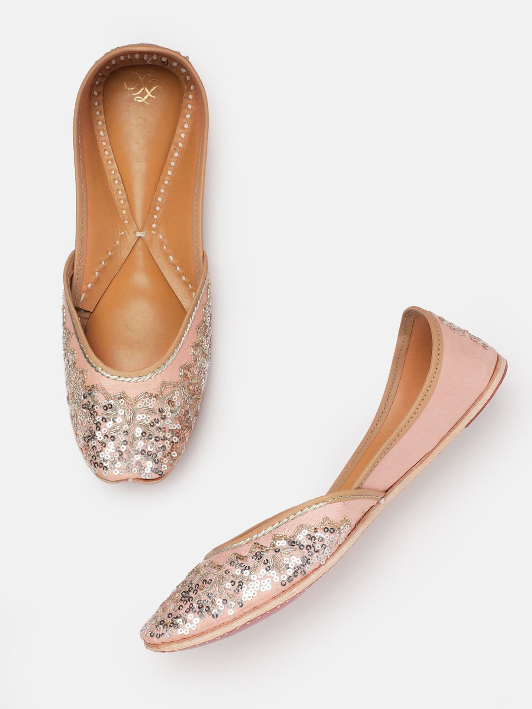 House of Pataudi Women Embellished Ethnic Mojaris