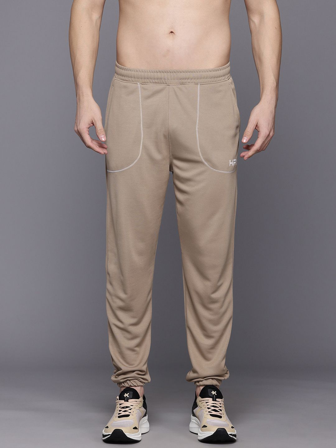 HRX by Hrithik Roshan Men Brand Logo Printed Detail Mid-Rise Rapid-Dry Training Joggers