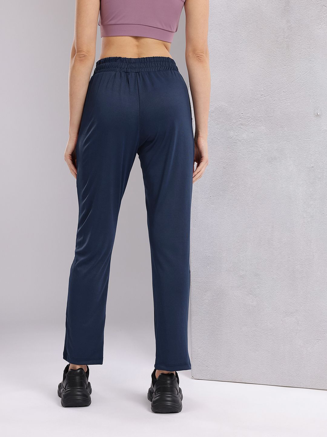 HRX by Hrithik Roshan Women Typography Detail Mid-Rise Regular Fit Running Track Pants